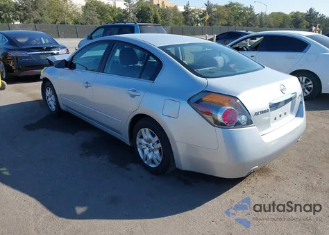 2012 Nissan Altima 2.5 S z USA, uszkodzony, nr VIN 1N4AL2AP2CC232675